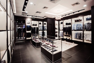 Thời trang Valentino Creations khai trương tầng 2 - Vincom Bà Triệu ưu đãi 15%