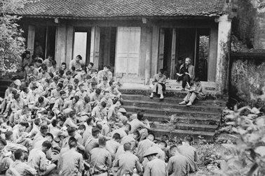 Tiếp tục giữ vững và phát huy phẩm chất "Bộ đội Cụ Hồ" trong tình hình mới