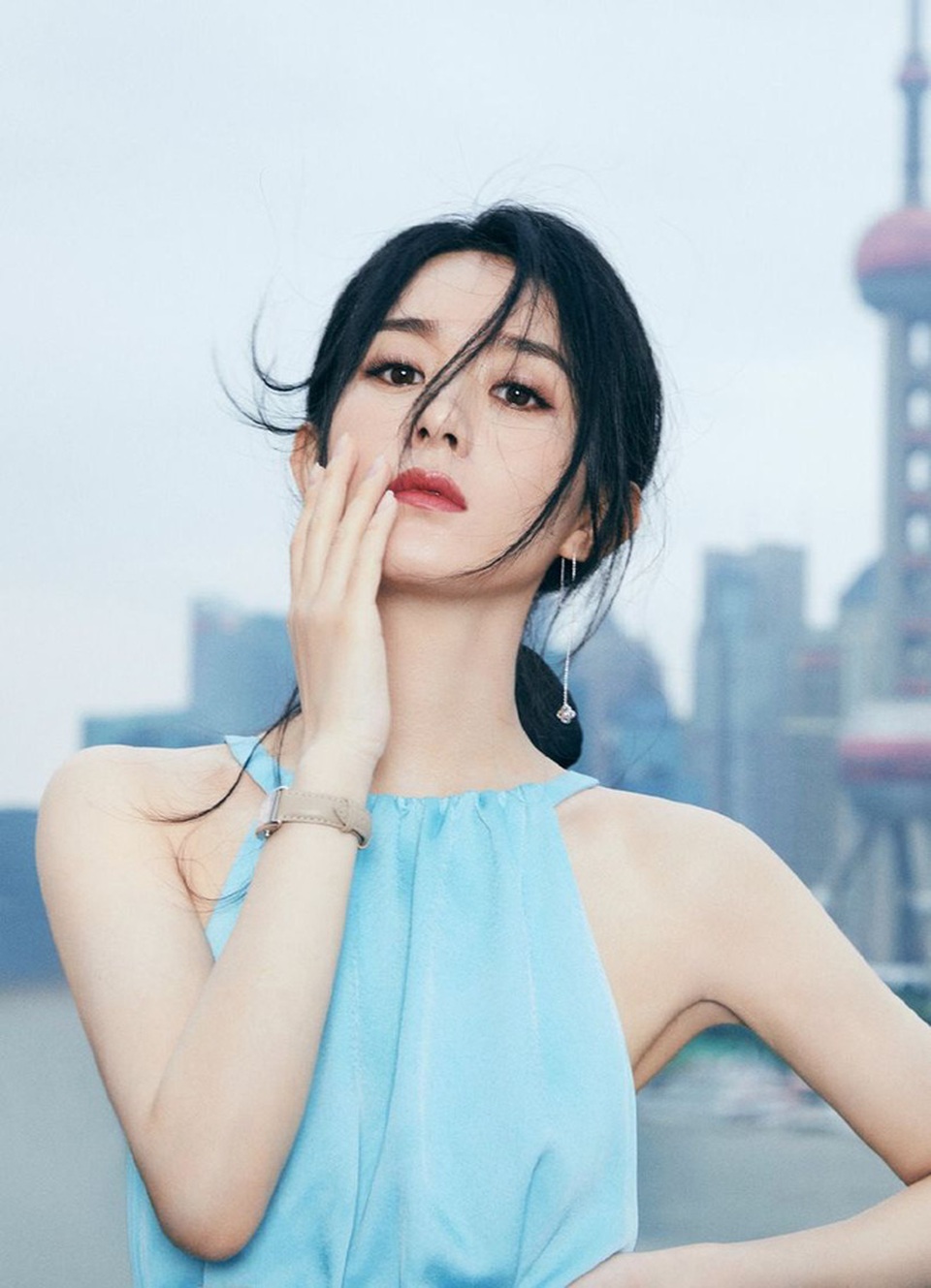 Tuổi 33 đầy thành công, hạnh phúc và danh tiếng của Triệu Lệ Dĩnh - 7 Tuổi 33 đầy thành công, hạnh phúc và danh tiếng của Triệu Lệ Dĩnh - 7