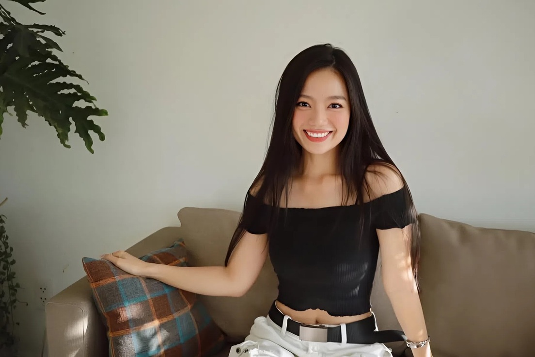 Bóng hồng duy nhất phim "Mưa đỏ": Từng thi hoa hậu, đời thường gợi cảm