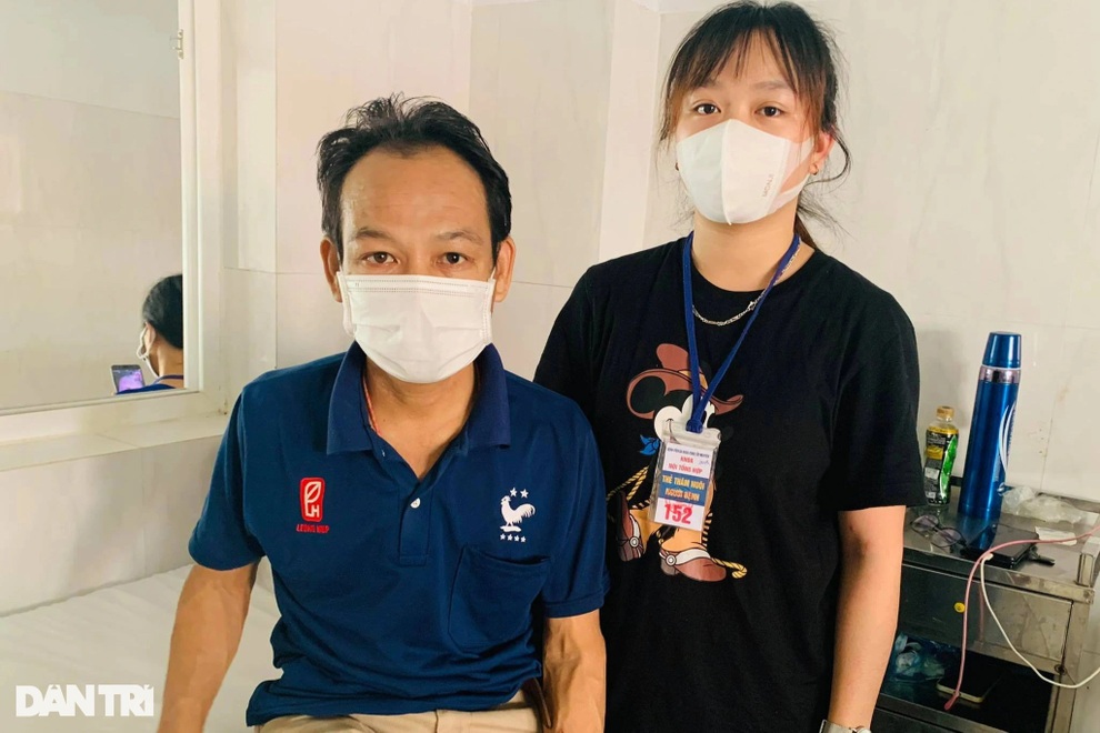 242596470_1019792302188271_5310935568464047611_n.jpeg Trao quà nhân ái em Kim Anh _ Đắk Lắk _ Thúy Diễm.jpeg