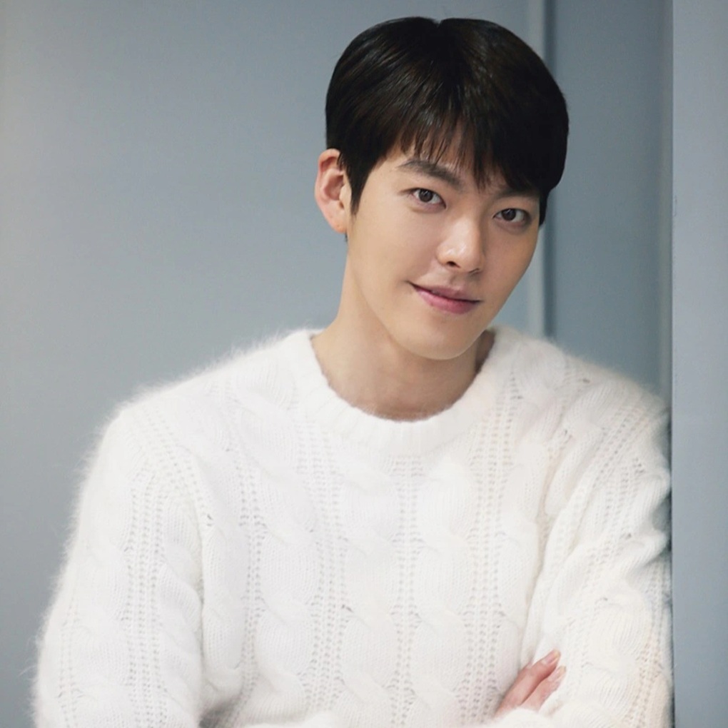 Thêm một cặp tình nhân “chị - em” nổi tiếng xứ Hàn chuẩn bị kết hôn - 2