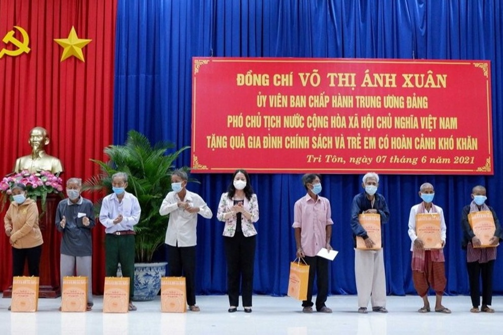 Tổng điều tra mức sống của người có công với cách mạng - 1 Tổng điều tra mức sống của người có công với cách mạng - 1