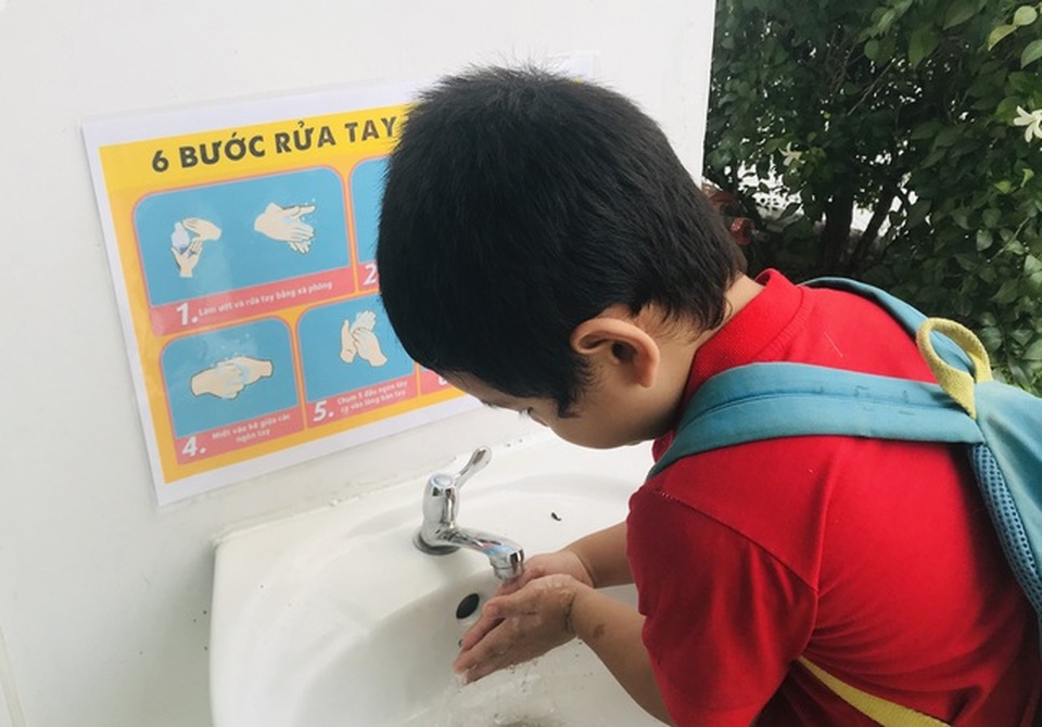 Thu hồi văn bản yêu cầu trường không giữ trẻ tránh dịch bệnh Covid-19 - 2 Thu hồi văn bản yêu cầu trường không giữ trẻ tránh dịch bệnh Covid-19 - 2