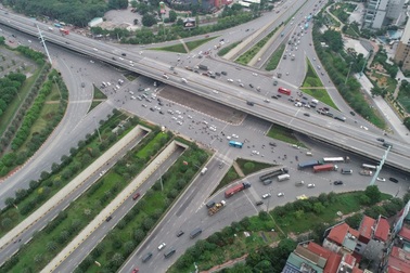 Làn sóng nhà đầu tư đổ bộ bất động sản Hà Nội cuối năm