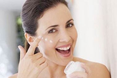 Bị mụn là do di truyền?