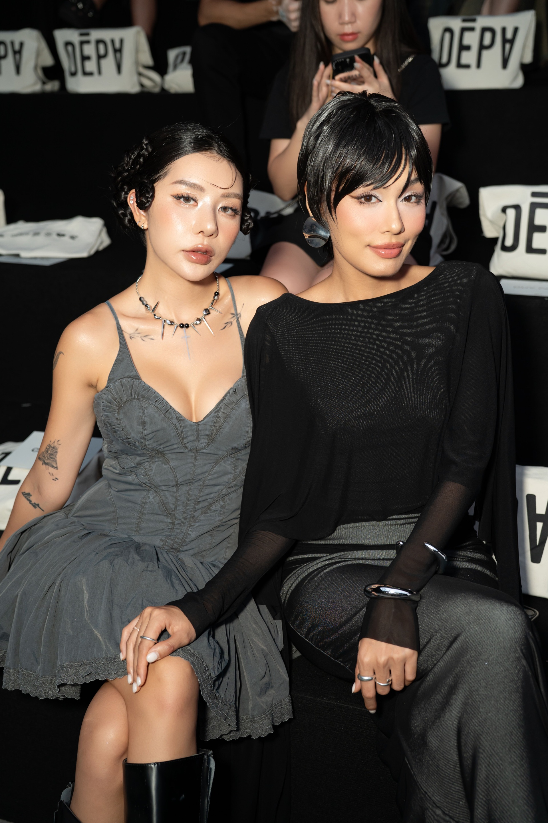 Minh Tú diện đồ ấn tượng, Tóc Tiên gợi cảm đọ dáng cùng dàn “Chị đẹp” - 12 Minh Tú diện đồ ấn tượng, Tóc Tiên gợi cảm đọ dáng cùng dàn “Chị đẹp” - 12