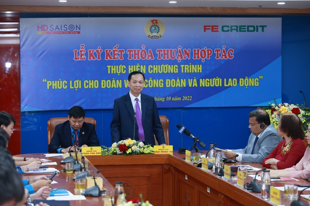 FE Credit khởi động gói vay 10.000 tỷ đồng dành cho công nhân - 2 FE Credit khởi động gói vay 10.000 tỷ đồng dành cho công nhân - 2