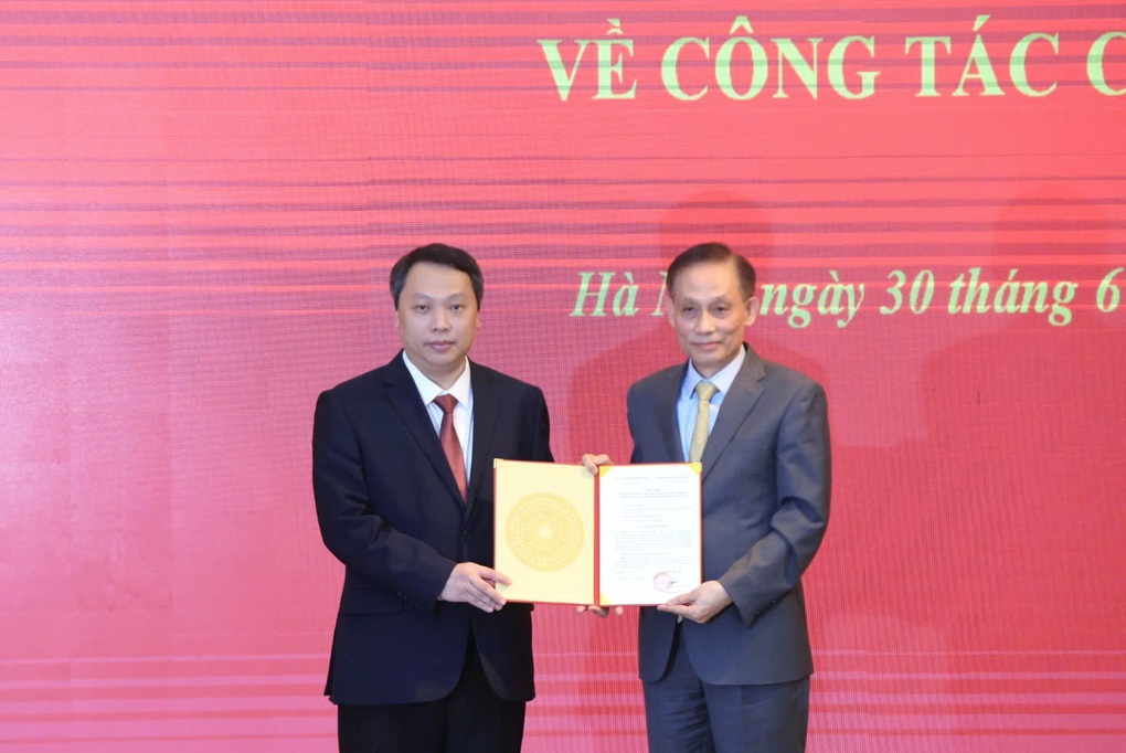 Những bí thư tỉnh, thành cũ được điều động về lại Trung ương - 6 Những bí thư tỉnh, thành cũ được điều động về lại Trung ương - 6