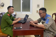 Nam công nhân tá hỏa khi nhận được 200 triệu đồng, vội tìm người trả lại