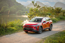 Corolla Cross 2024 có mặt tại các đại lý: Thêm màu sắc, đậm cá tính