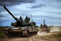 Chiến sự Ukraine lan sát biên giới, Ba Lan mua thêm 180 xe tăng Hàn Quốc