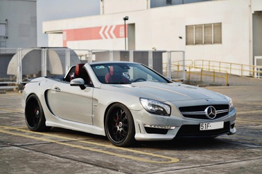 Xe thể thao mui trần Mercedes 10 năm tuổi bán lại vẫn có giá 3 tỷ đồng