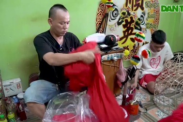 Quy trình sản xuất đầu lân tại xưởng truyền thống hơn 20 năm tuổi ở TPHCM