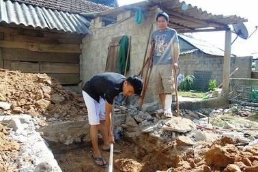 Niềm vui xây được nhà mới của gia đình anh Lê Văn Biên