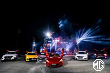 Xe thể thao điện MG Cyberster ra mắt thị trường ô tô Việt Nam