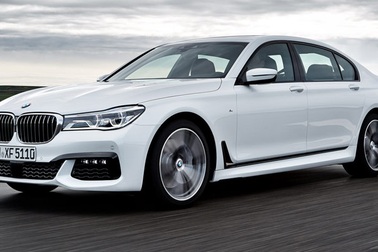 BMW 7-Series dùng chung động cơ với Rolls-Royce?