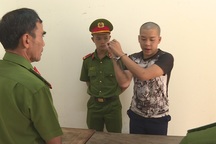 Mâu thuẫn trong cuộc nhậu, cháu chém cậu trọng thương