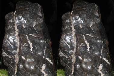 Cung tiến đá quý nặng 40 tấn cho Quảng trường Hồ Chí Minh