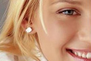 Đoán tính cách qua hình dáng lông mày