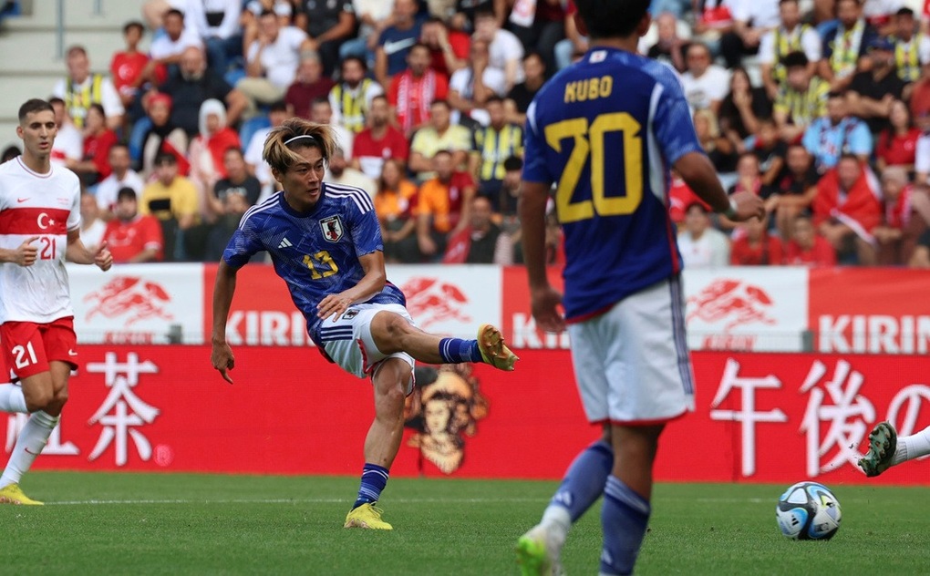 Trung Quốc thua Syria, Hàn Quốc hạ Saudi Arabia, Nhật Bản thắng đậm - 2