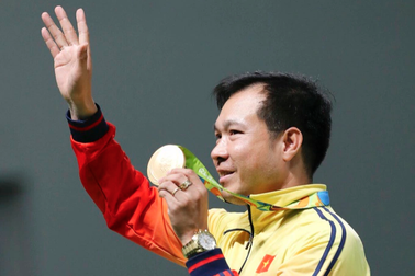 Hoàng Xuân Vinh không thay đổi quyết định rút lui khỏi Liên đoàn bắn súng