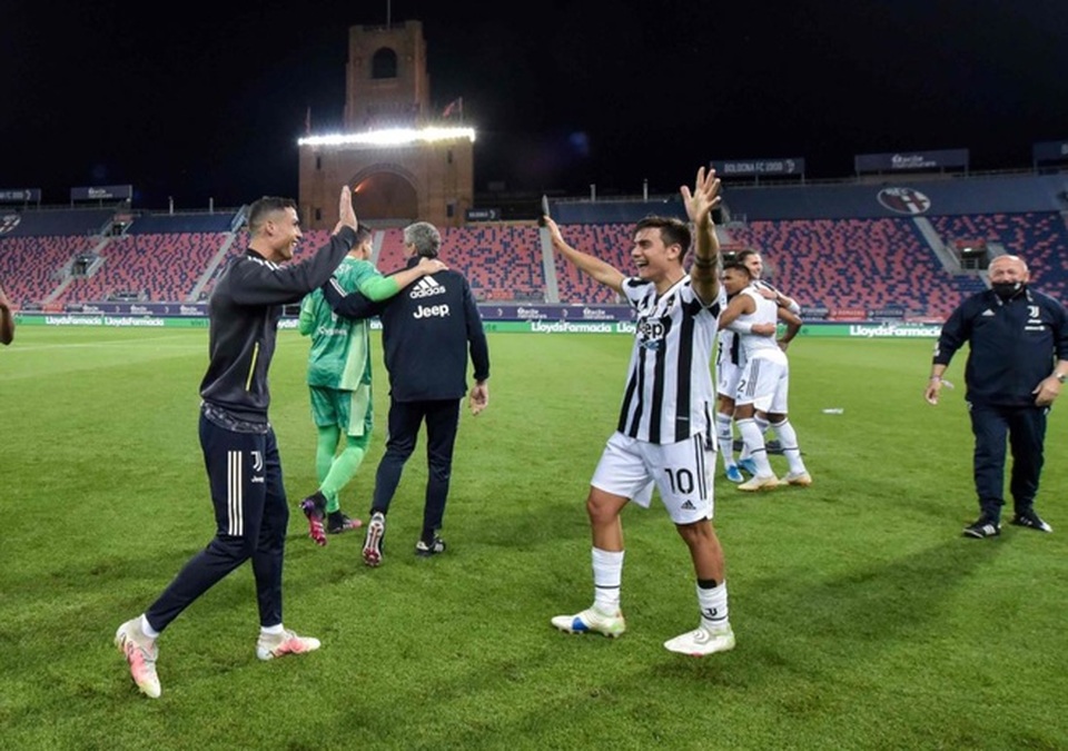 C.Ronaldo bất ngờ dự bị trong ngày Juventus giành vé dự Champions League - 5 C.Ronaldo bất ngờ dự bị trong ngày Juventus giành vé dự Champions League - 5