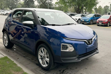 Qua thời ô tô "chẳng có gì để hỏng", xe giá rẻ cũng ngập tràn công nghệ