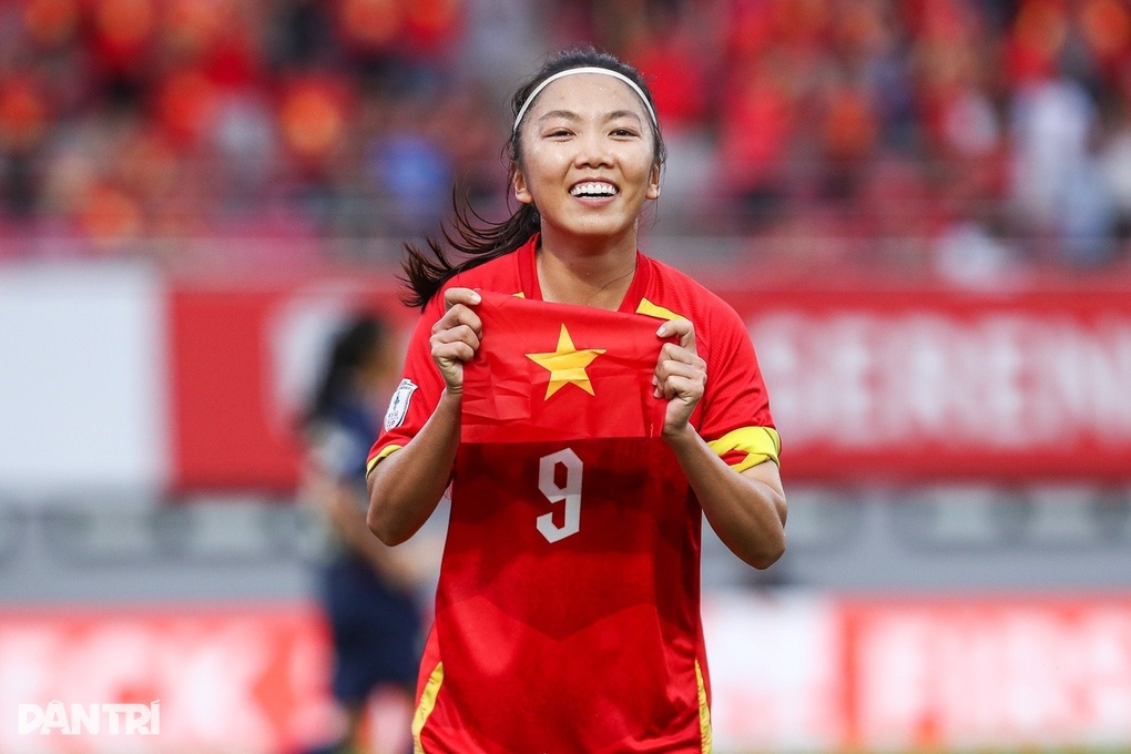 Southeast Asian fans praise Vietnam women's team's victory over Thailand CĐV Đông Nam Á ca ngợi chiến thắng của tuyển nữ Việt Nam trước Thái Lan - 2