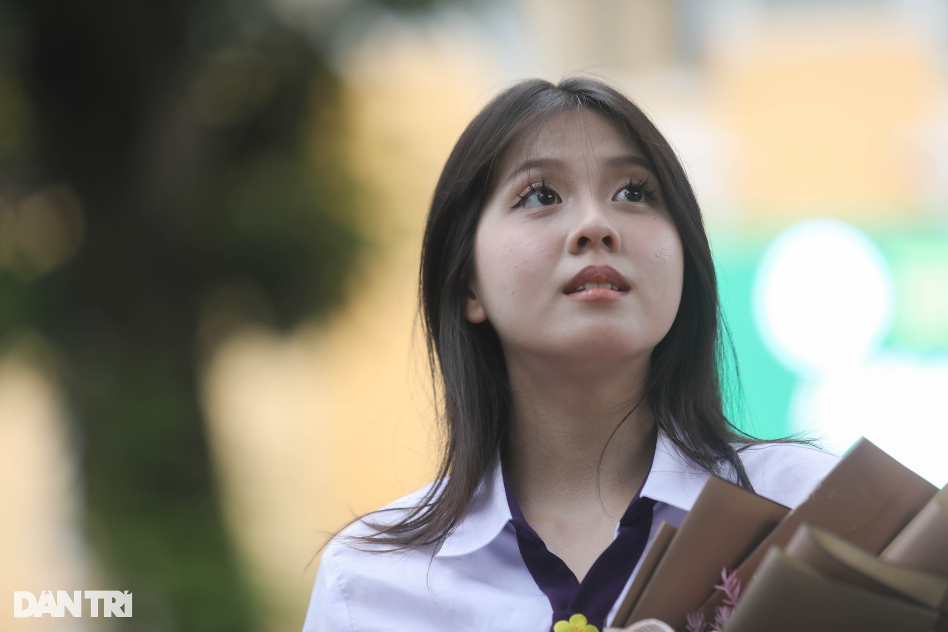Nữ sinh TPHCM ngập tràn cảm xúc trong ngày chia tay tuổi học trò - 5