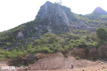 "Đào nhầm" di tích Lèn Hai Vai khi thi công đường dây 500kV