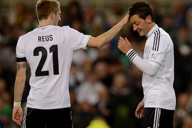 Các khoảnh khắc Đức gieo sầu cho CH Ireland