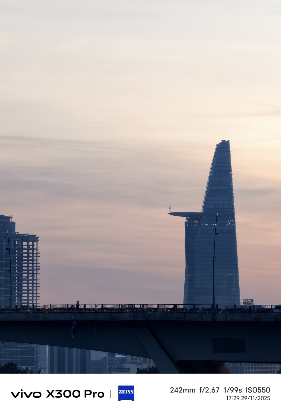 vivo X300 Pro đối đầu iPhone 17 Pro Max: Đâu là lựa chọn phù hợp? - 9 vivo X300 Pro đối đầu iPhone 17 Pro Max: Đâu là lựa chọn phù hợp? - 9