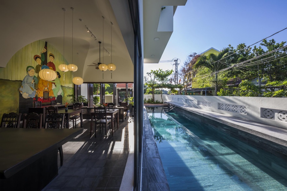 Phố cổ Hội An thu nhỏ trong căn biệt thự đẹp bên sông thơ mộng - 6