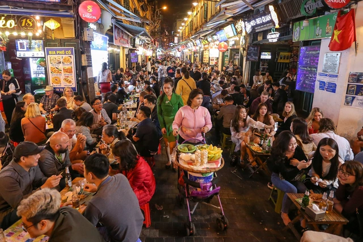 Giữ chân du khách bằng visa, du lịch Việt bao giờ đuổi kịp Thái Lan? - 2 Giữ chân du khách bằng visa, du lịch Việt bao giờ đuổi kịp Thái Lan? - 2