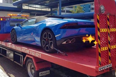 Siêu xe Lamborghini bị tạm giữ, tài xế bị bắt vì vượt ẩu