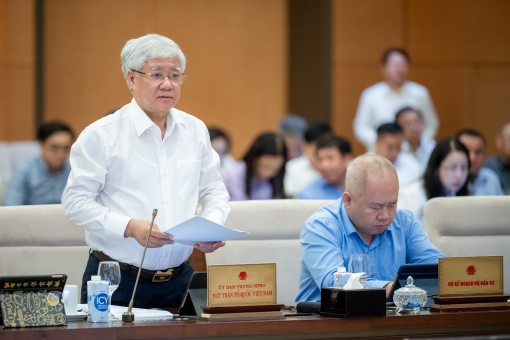 Cử tri đau xót khi một số cán bộ cấp cao vi phạm, mất uy tín - 1 Cử tri đau xót khi một số cán bộ cấp cao vi phạm, mất uy tín - 1
