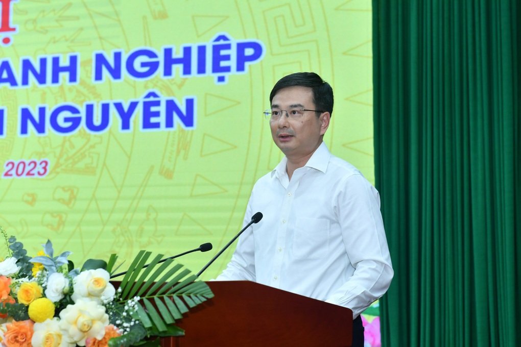 Tín dụng phục hồi, doanh nghiệp vẫn than lãi vay giảm chậm - 1 Tín dụng phục hồi, doanh nghiệp vẫn than lãi vay giảm chậm - 1
