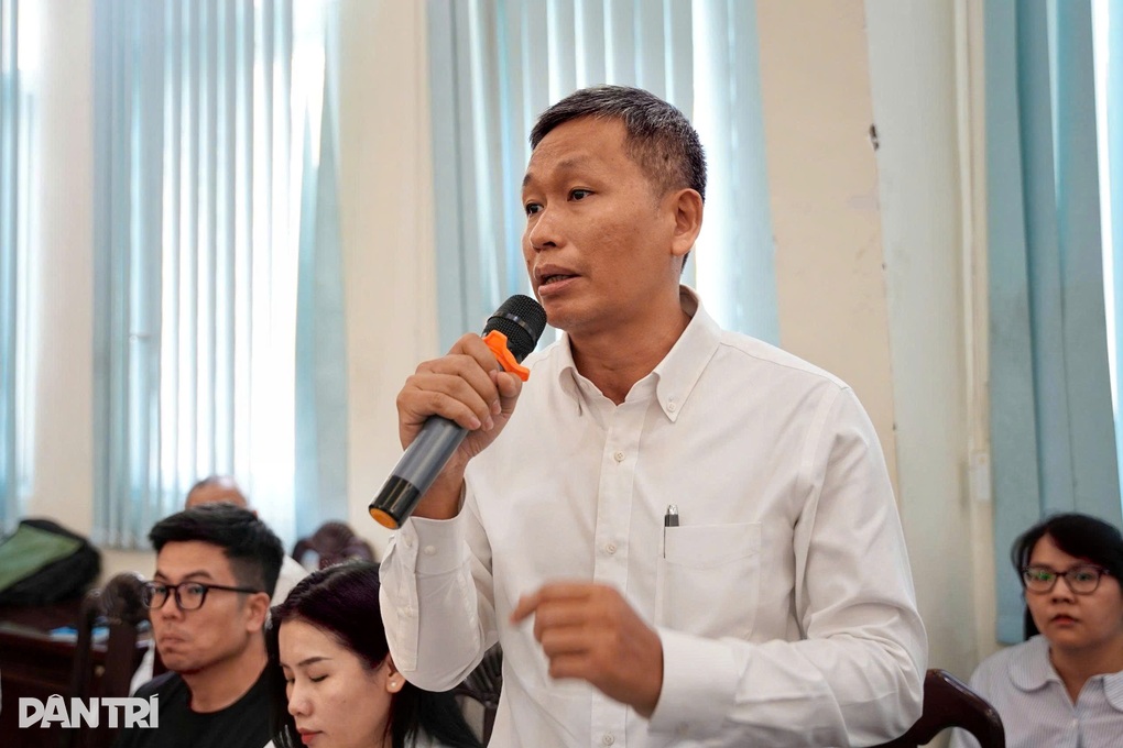 Lãnh đạo Sở Xây dựng TPHCM nêu giải pháp khi chung cư cấm cửa xe điện - 2 Lãnh đạo Sở Xây dựng TPHCM nêu giải pháp khi chung cư cấm cửa xe điện - 2