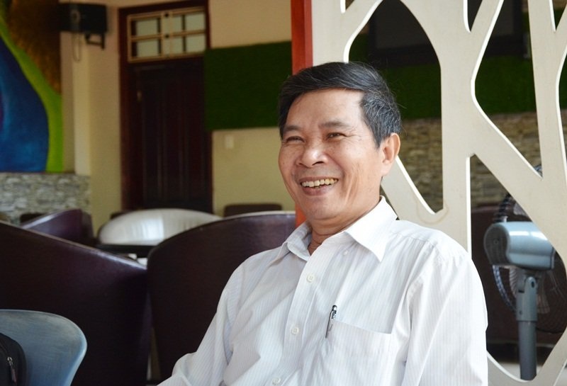 Dị nhân lên trời gọi mưa: Tháng 10 thuê trực thăng, tàu biển tạo mưa
