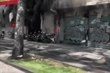 Phụ hồ 53 tuổi kể lại giây phút nhảy khỏi chung cư bị lửa bao trùm