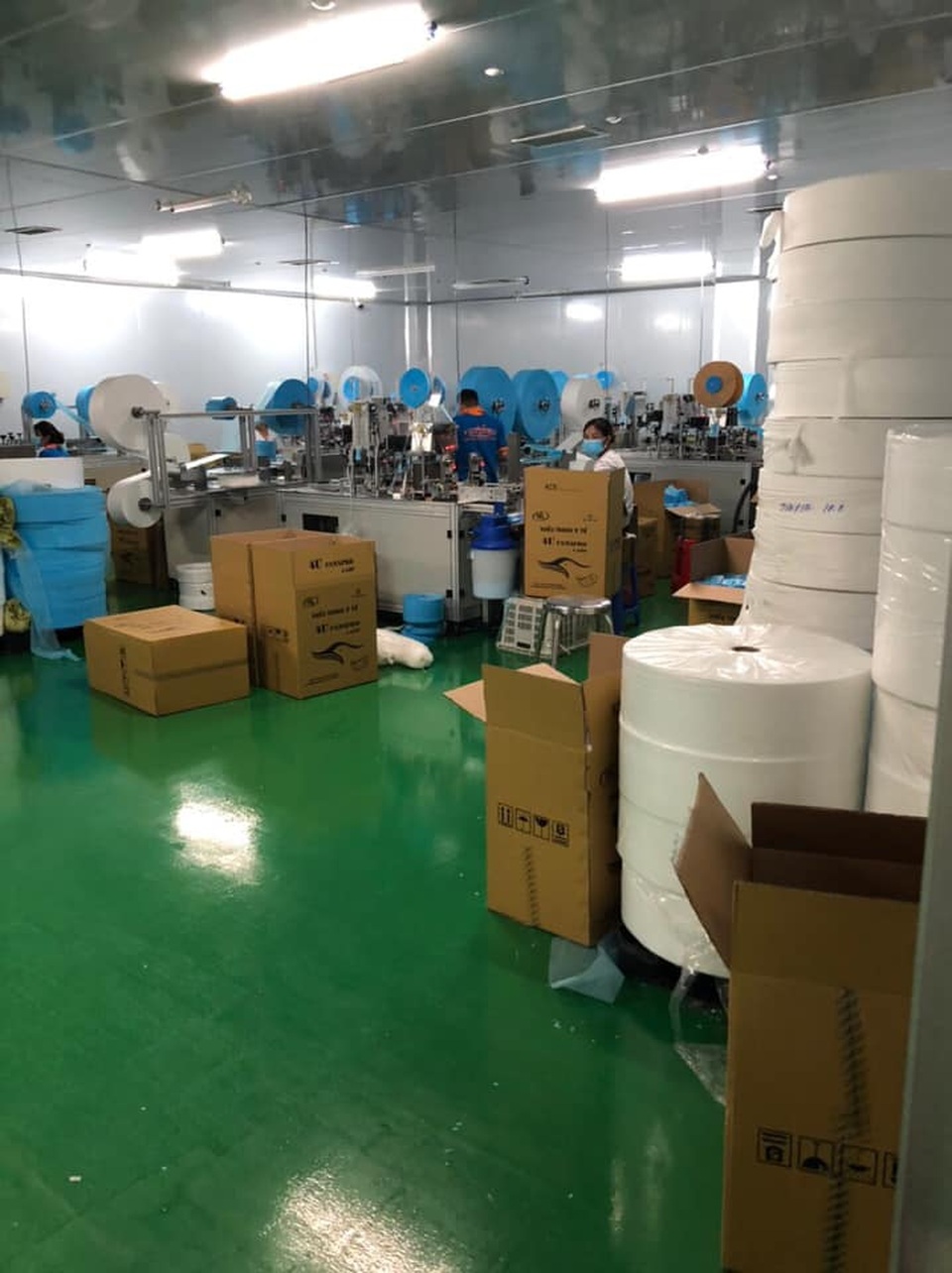 Thu giữ lô khẩu trang 3M giả thương hiệu Mỹ khủng nhất từ đầu năm đến nay - 4 Thu giữ lô khẩu trang 3M giả thương hiệu Mỹ khủng nhất từ đầu năm đến nay - 4