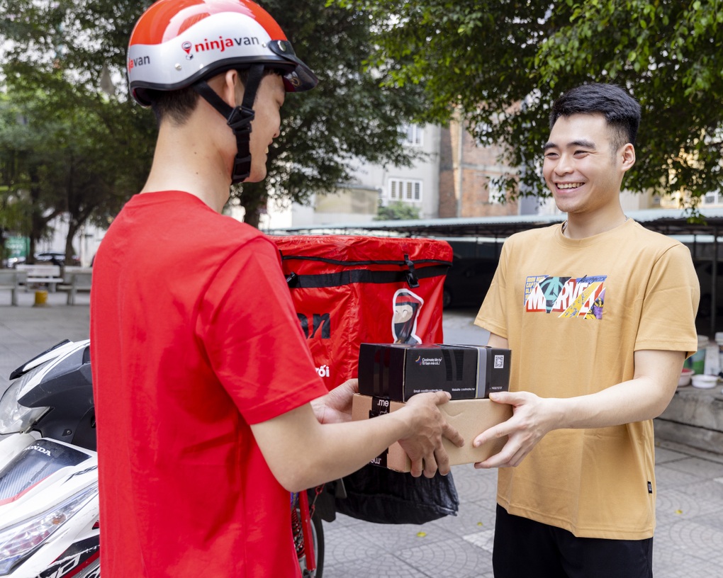 Ninja Van được Coolmate tin tưởng trong việc trao tặng niềm vui đến khách hàng - 6 Ninja Van được Coolmate tin tưởng trong việc trao tặng niềm vui đến khách hàng - 6
