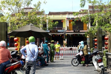 Quảng Nam: Cả gia đình trong khu phong tỏa mắc Covid-19