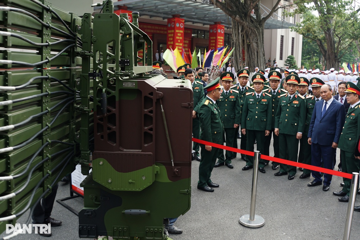 Hai công trình khoa học về quân sự nhận Giải thưởng Hồ Chí Minh - 2 Hai công trình khoa học về quân sự nhận Giải thưởng Hồ Chí Minh - 2