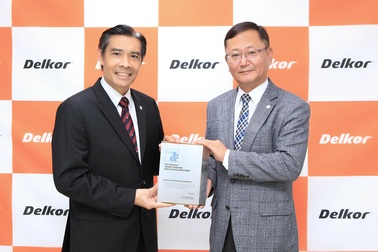 Vinh danh Johnson Controls là hãng sản xuất pin ô tô xuất sắc