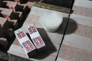 Lặng lẽ níu giữ hồn Tết Huế qua tục đánh bài chòi-bài tới