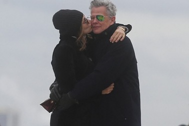 Katharine McPhee hạnh phúc bên bạn trai hơn 35 tuổi