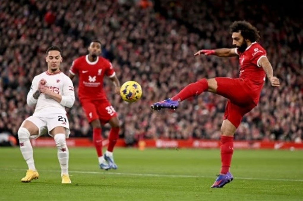 HLV Ten Hag nói điều bất ngờ khi Man Utd xuất sắc cầm hòa Liverpool - 3 HLV Ten Hag nói điều bất ngờ khi Man Utd xuất sắc cầm hòa Liverpool - 3