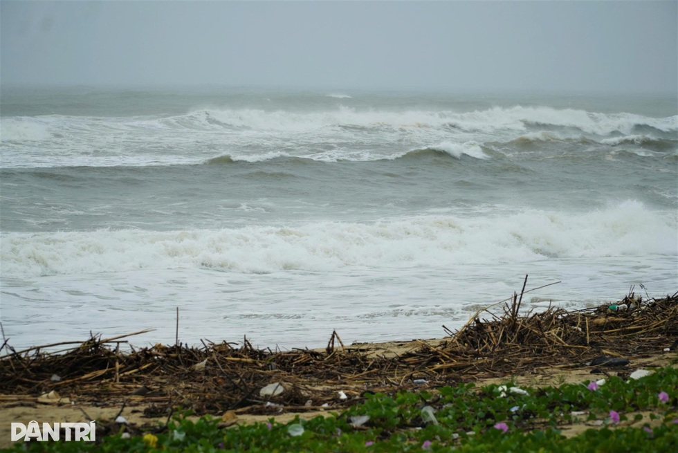 Kalmaegi sắp đổ bộ, người dân lo tái diễn kịch bản bão năm 2020 - 5 Kalmaegi sắp đổ bộ, người dân lo tái diễn kịch bản bão năm 2020 - 5